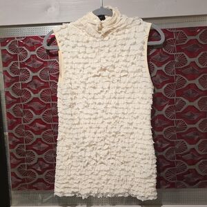 Karen Kane Textured Cream Top